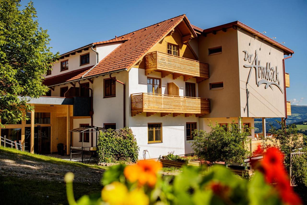 Hotel Der Almblick à Strallegg Extérieur photo
