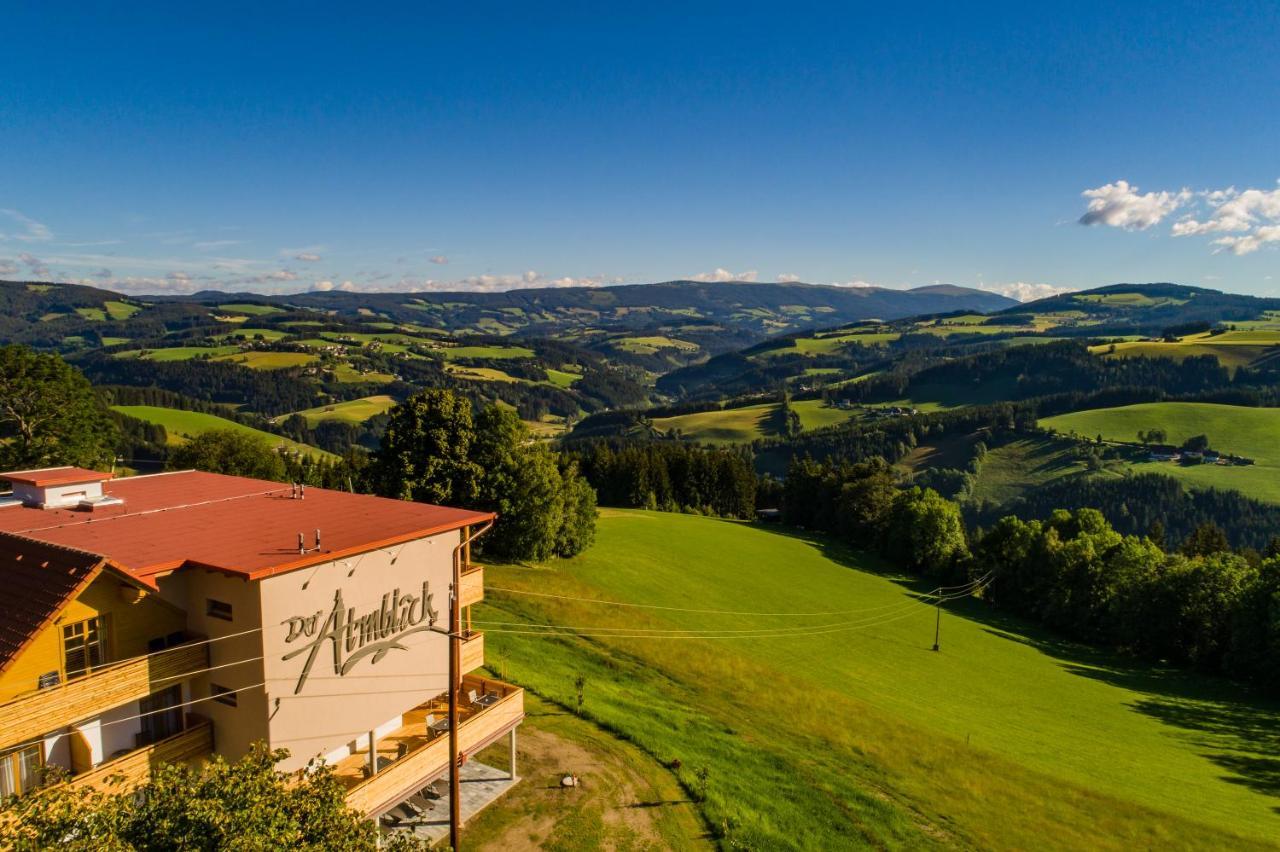 Hotel Der Almblick à Strallegg Extérieur photo